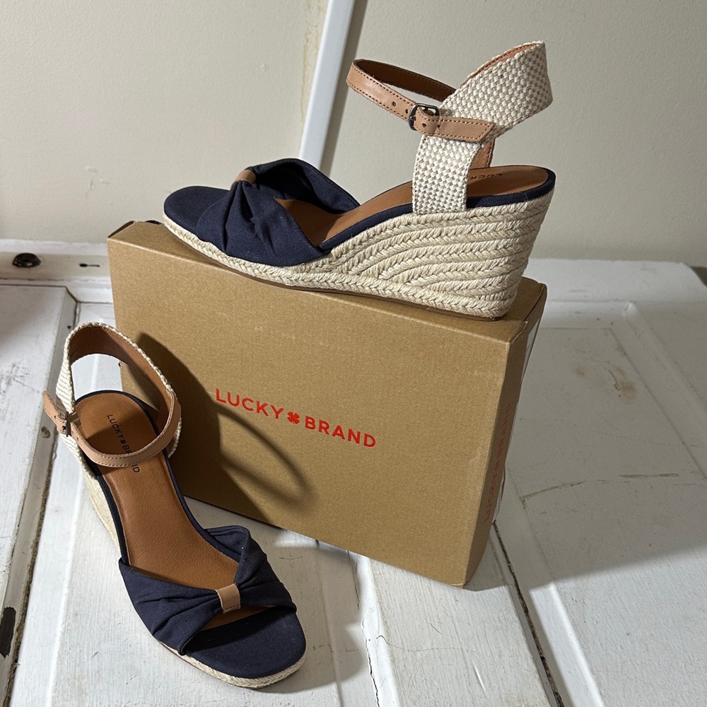 Lucky Brand Navy and Beige Wedge Sandals